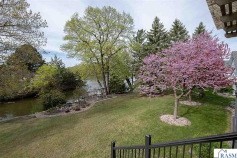 109 Teton Court Mankato MN 56001