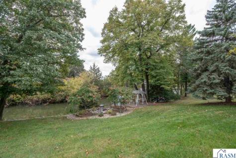 109 Teton Court Mankato MN 56001