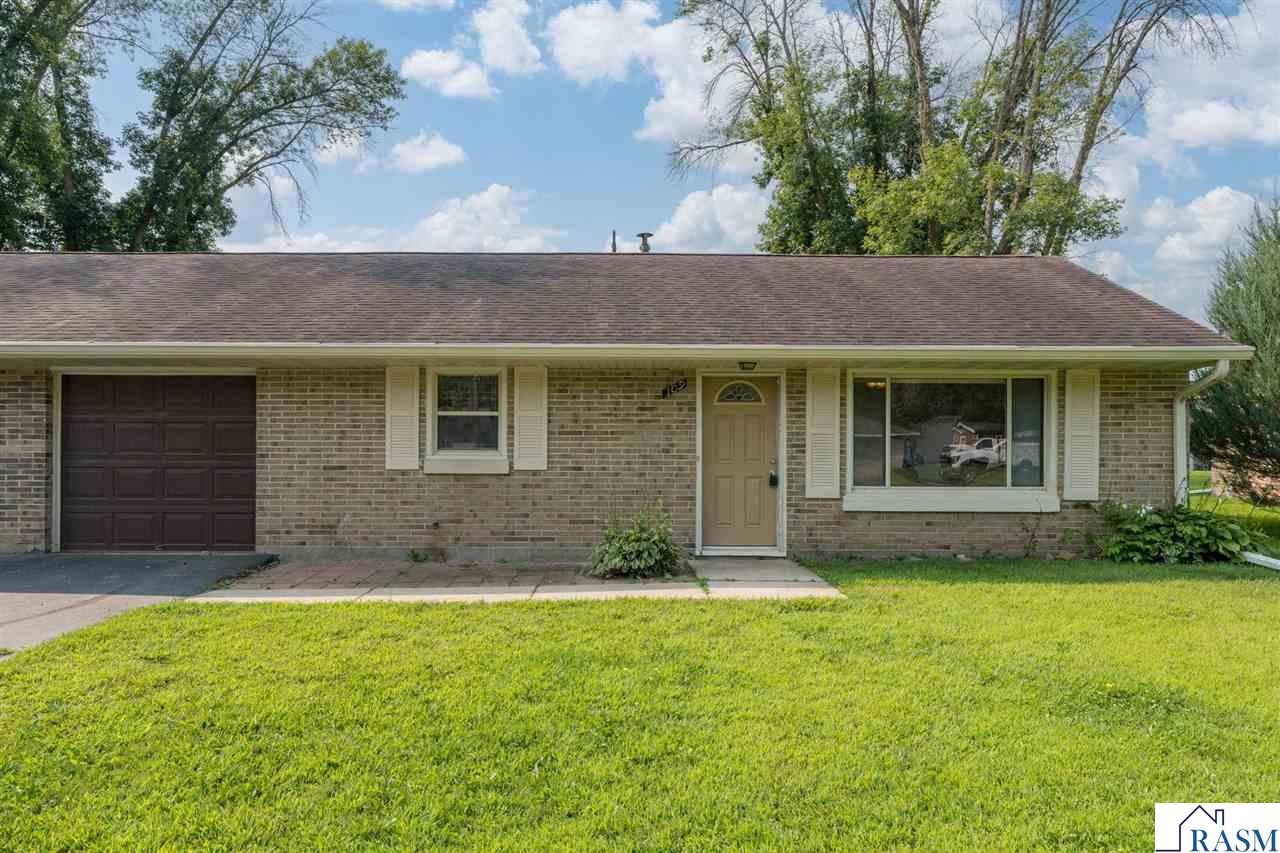 109 Jay Street Le Sueur MN 56058