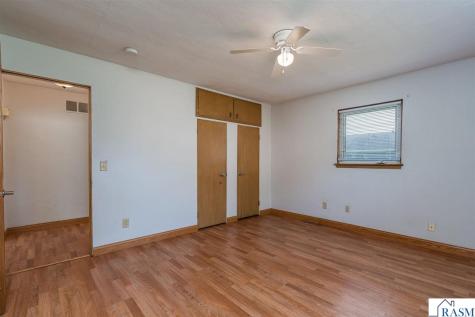 109 Jay Street Le Sueur MN 56058