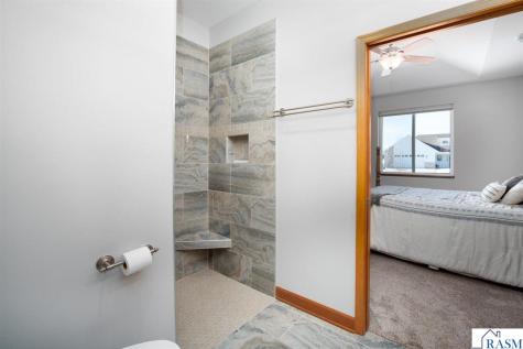 117 Dancing Waters Circle Mankato MN 56001
