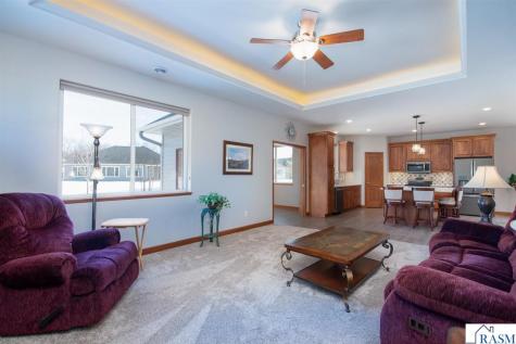 117 Dancing Waters Circle Mankato MN 56001