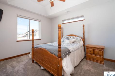 117 Dancing Waters Circle Mankato MN 56001