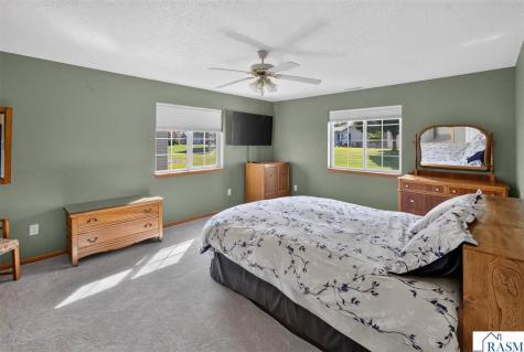 128 Gull Path Mankato MN 56001