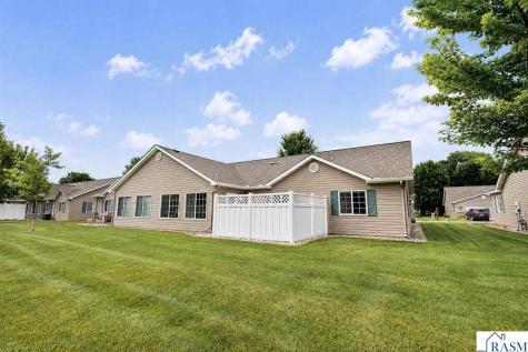 128 Gull Path Mankato MN 56001