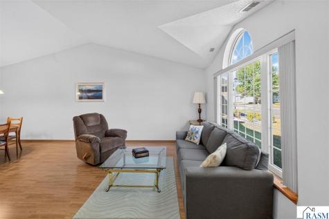 128 Gull Path Mankato MN 56001