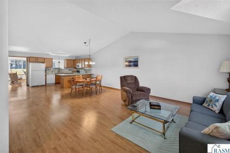 128 Gull Path Mankato MN 56001