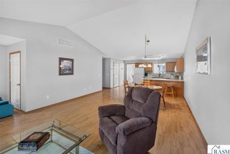 128 Gull Path Mankato MN 56001