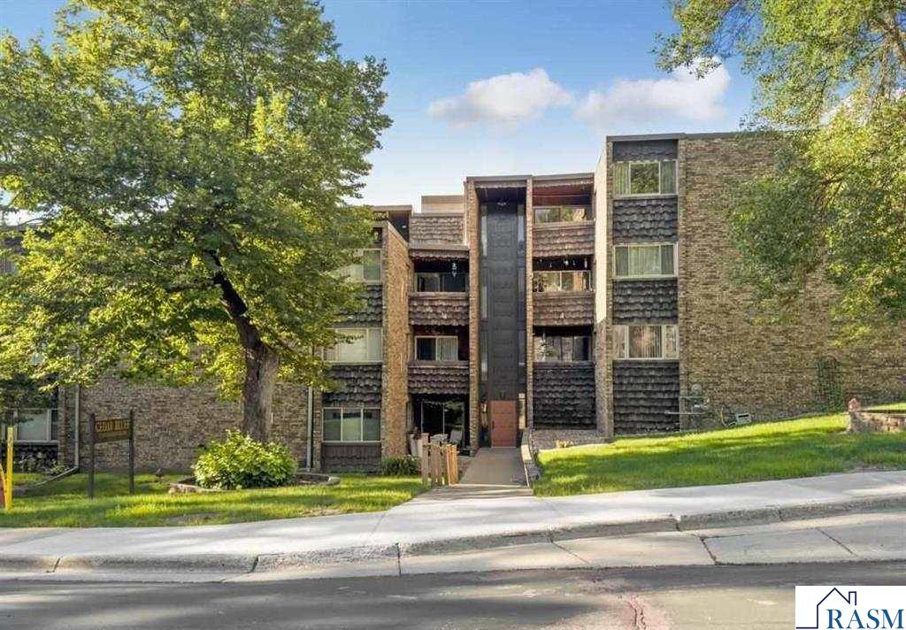 100 Cedar Street Mankato MN 56001