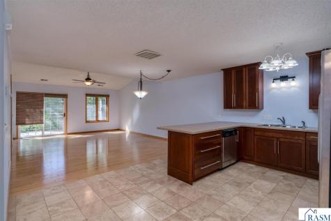 31 Pleasant View Trail North Mankato MN 56003