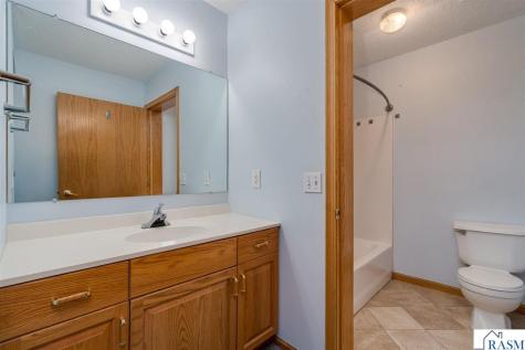 31 Pleasant View Trail North Mankato MN 56003