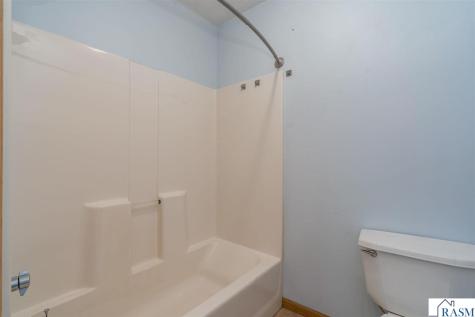 31 Pleasant View Trail North Mankato MN 56003