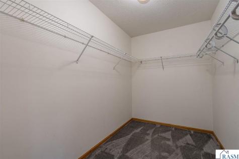 31 Pleasant View Trail North Mankato MN 56003