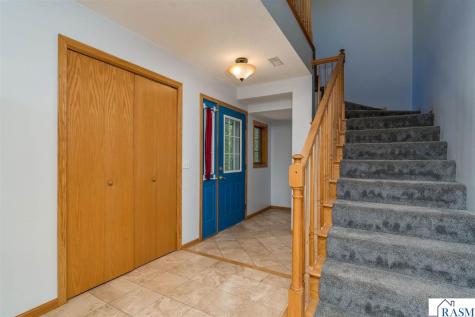 31 Pleasant View Trail North Mankato MN 56003
