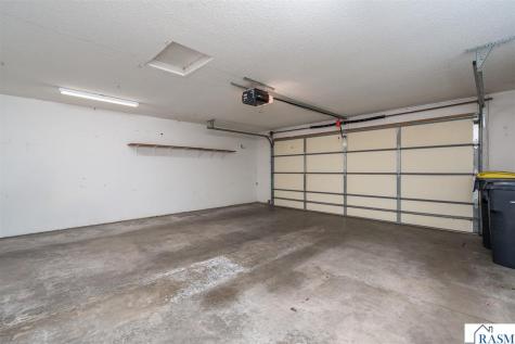 31 Pleasant View Trail North Mankato MN 56003