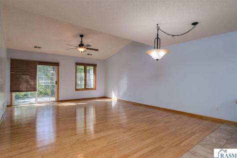 31 Pleasant View Trail North Mankato MN 56003