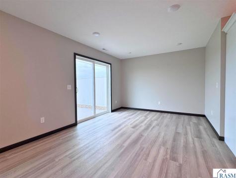 3204 Scotch Lane Mankato MN 56001