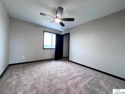 3204 Scotch Lane Mankato MN 56001