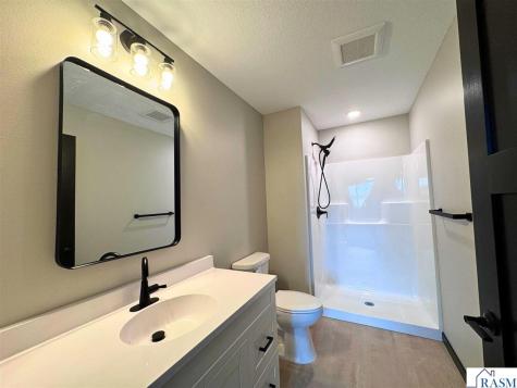 3204 Scotch Lane Mankato MN 56001