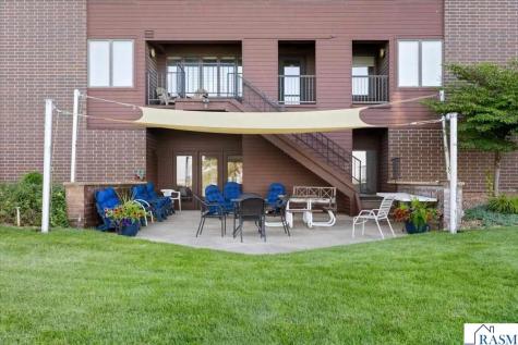 601 Shoreacres Drive Fairmont MN 56031