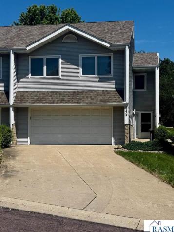 549 Stones Way St. Peter MN 56082