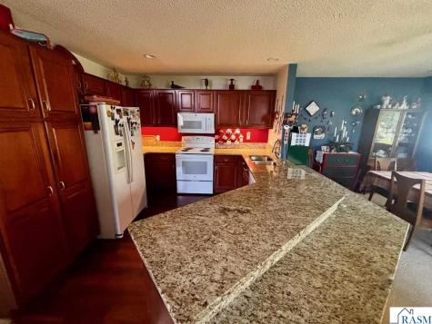 549 Stones Way St. Peter MN 56082