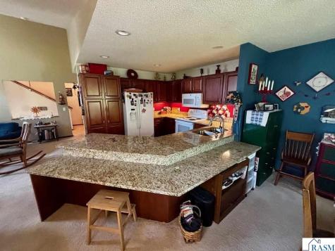 549 Stones Way St. Peter MN 56082