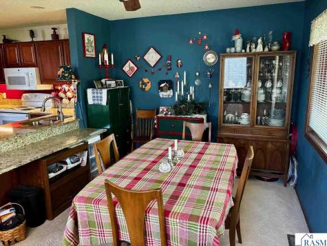 549 Stones Way St. Peter MN 56082