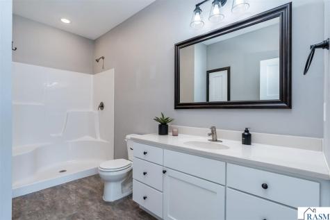 417 Prairie Rose Trail Mankato MN 56001