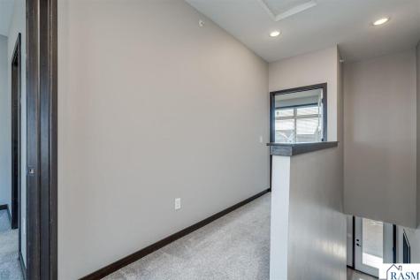 417 Prairie Rose Trail Mankato MN 56001