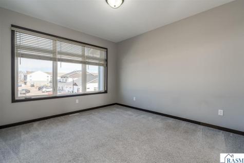 417 Prairie Rose Trail Mankato MN 56001