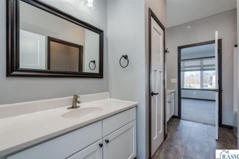417 Prairie Rose Trail Mankato MN 56001