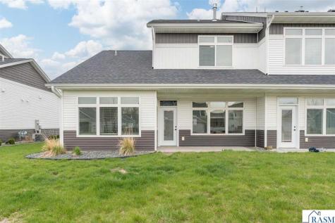 417 Prairie Rose Trail Mankato MN 56001