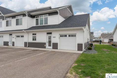417 Prairie Rose Trail Mankato MN 56001