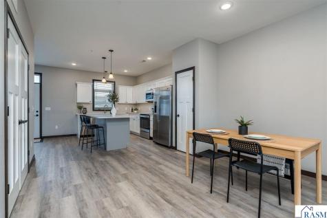 417 Prairie Rose Trail Mankato MN 56001