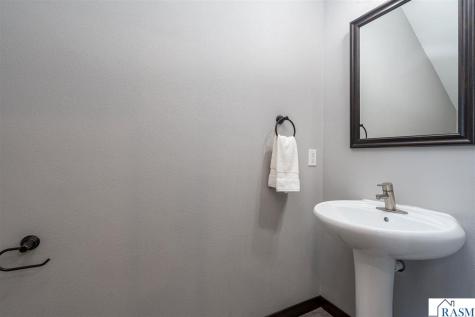 417 Prairie Rose Trail Mankato MN 56001