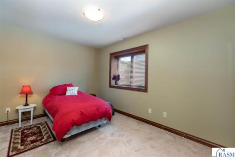 105 Viking Court Mankato MN 56001