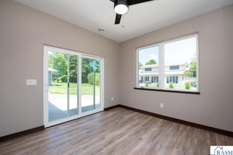 216 Dancing Waters Circle Mankato MN 56001