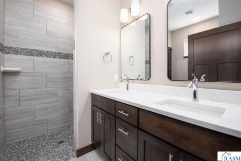 216 Dancing Waters Circle Mankato MN 56001