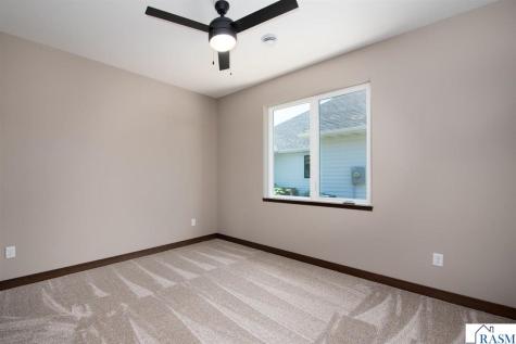 216 Dancing Waters Circle Mankato MN 56001