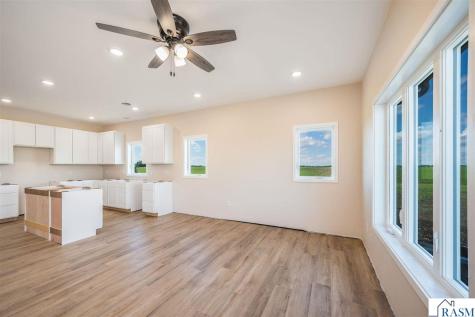 212 4th Avenue N Waldorf MN 56091