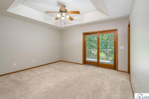 204 Parkway Place Mankato MN 56001