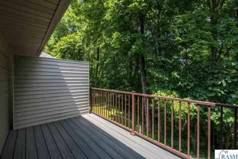 204 Parkway Place Mankato MN 56001