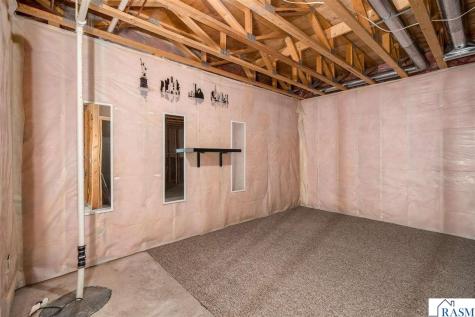 204 Parkway Place Mankato MN 56001