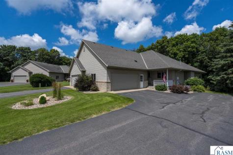 204 Parkway Place Mankato MN 56001