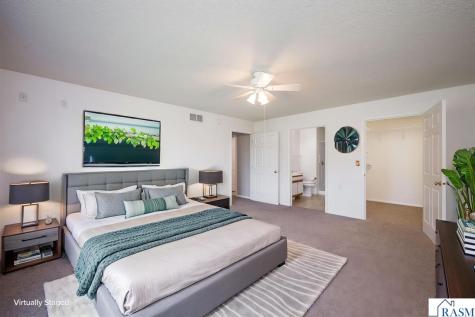 122 Oxford Path Mankato MN 56001