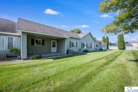 122 Oxford Path Mankato MN 56001