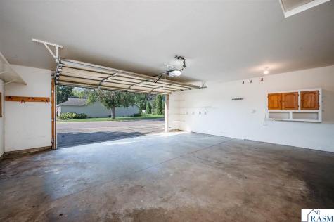 122 Oxford Path Mankato MN 56001