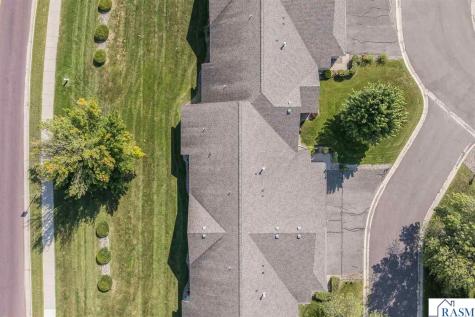 122 Oxford Path Mankato MN 56001