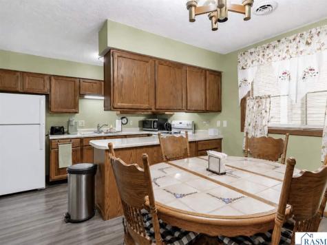 303 S Main Street Lake Crystal MN 56055